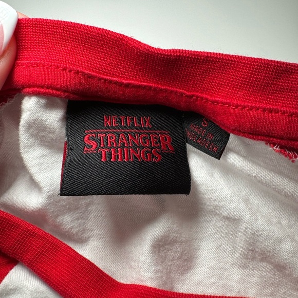 Stranger things tshirt size S - Picture 4 of 5